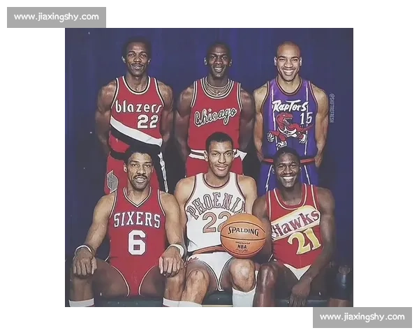 乔丹与德雷克斯勒巅峰对决背后的时代较量与王者之争在NBA历史碰撞